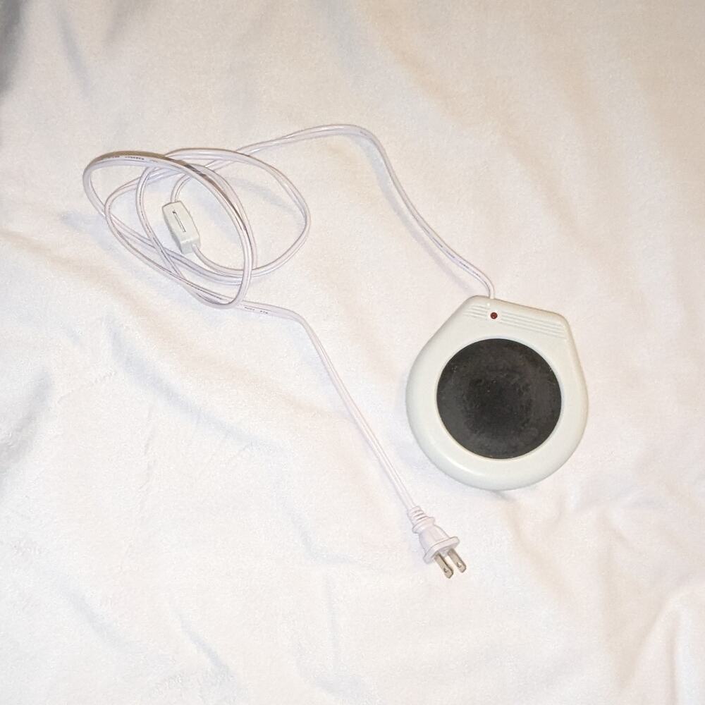 Electric Coffee Mug Warmer Desk Appliance Switch Great Condition